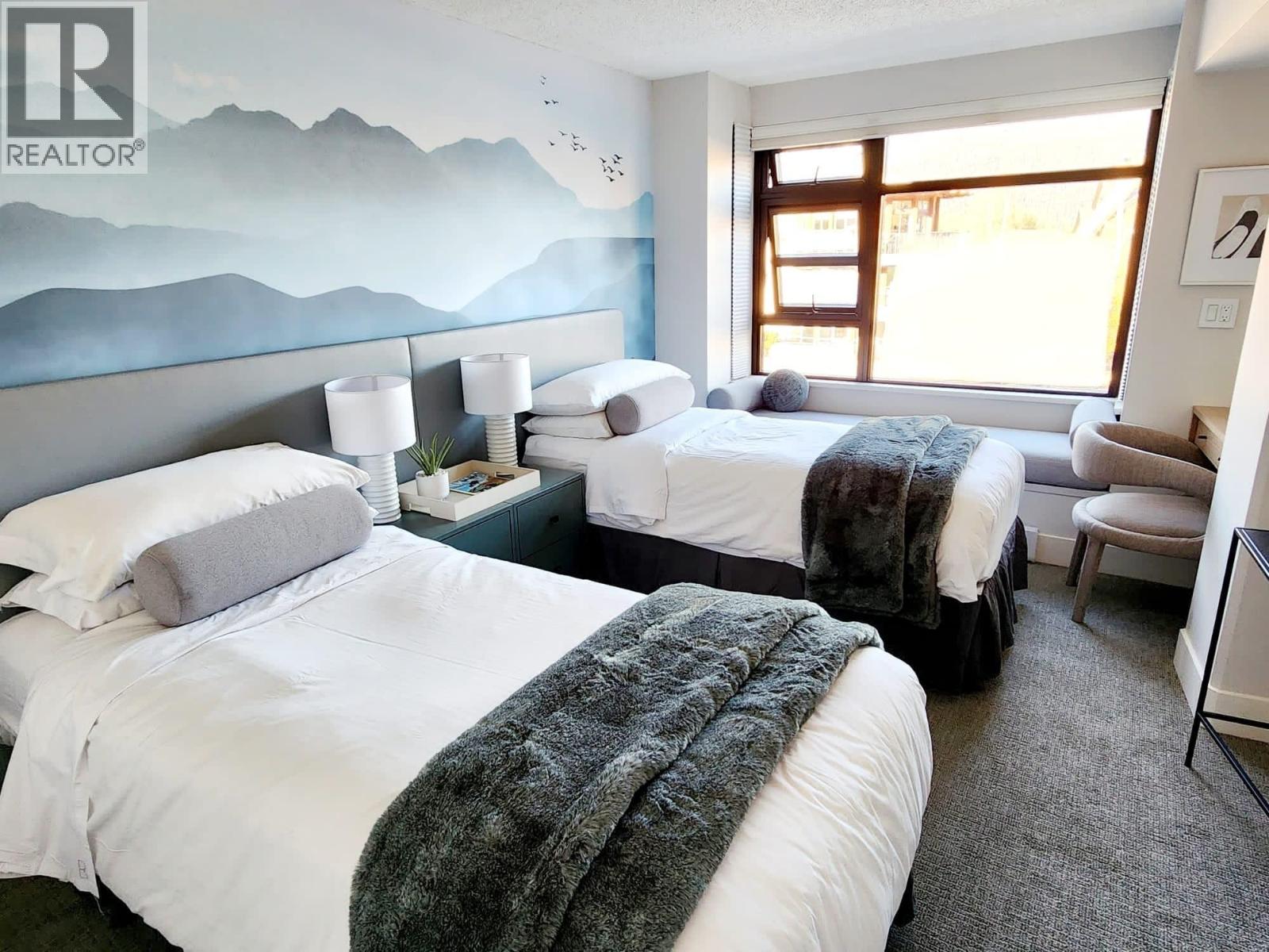 307 4280 MOUNTAIN SQUARE, Whistler