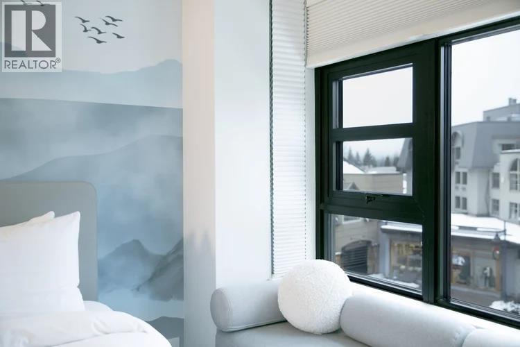 307 4280 MOUNTAIN SQUARE, Whistler
