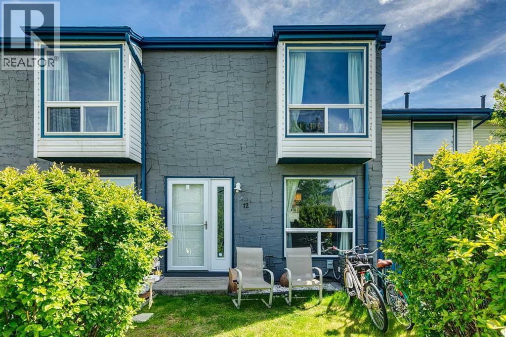 Single Family House for Sale in    Street NW Thorncliffe Calgary 