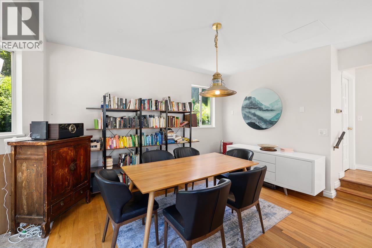 6755 DUFFERIN AVENUE, West Vancouver