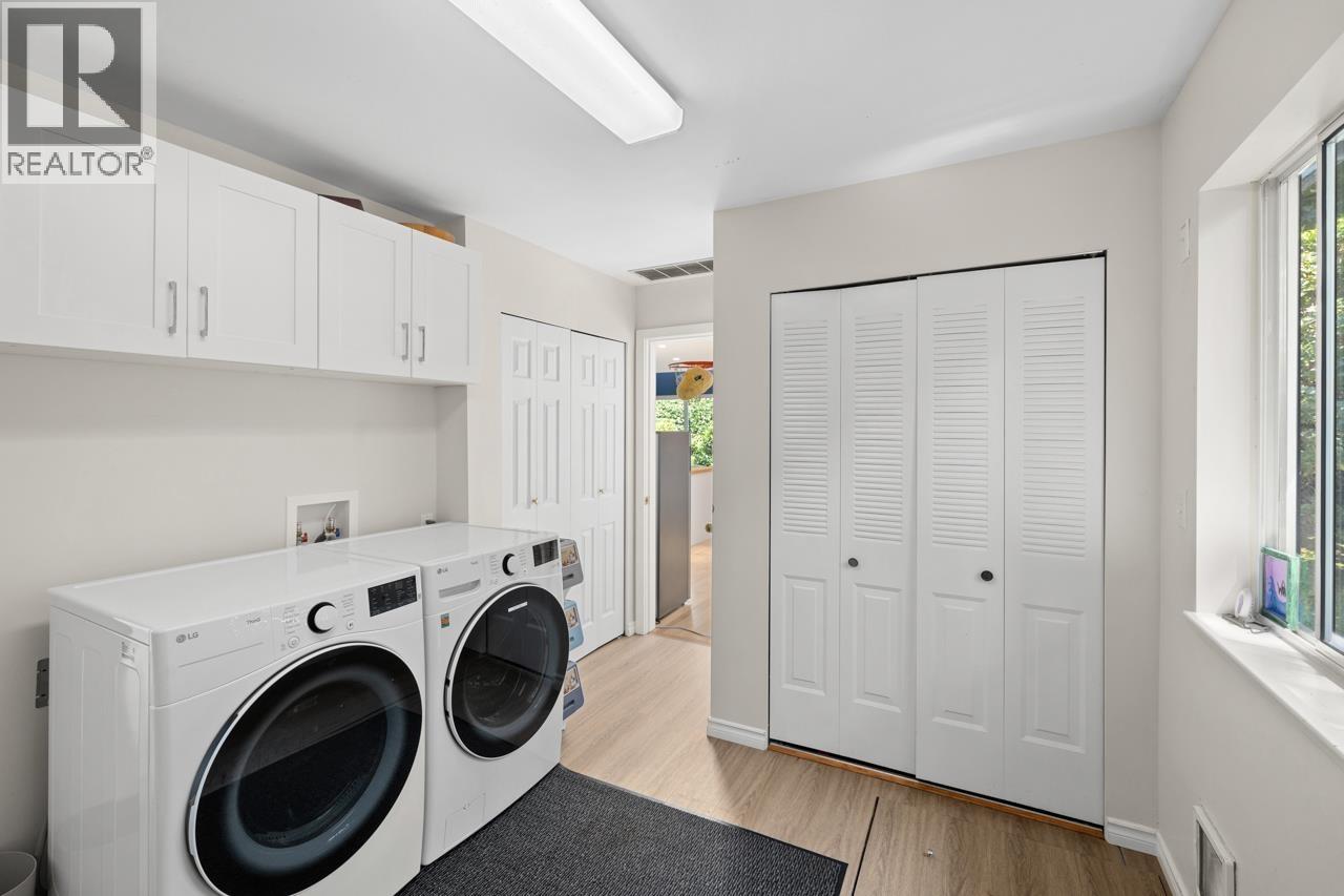 6755 DUFFERIN AVENUE, West Vancouver