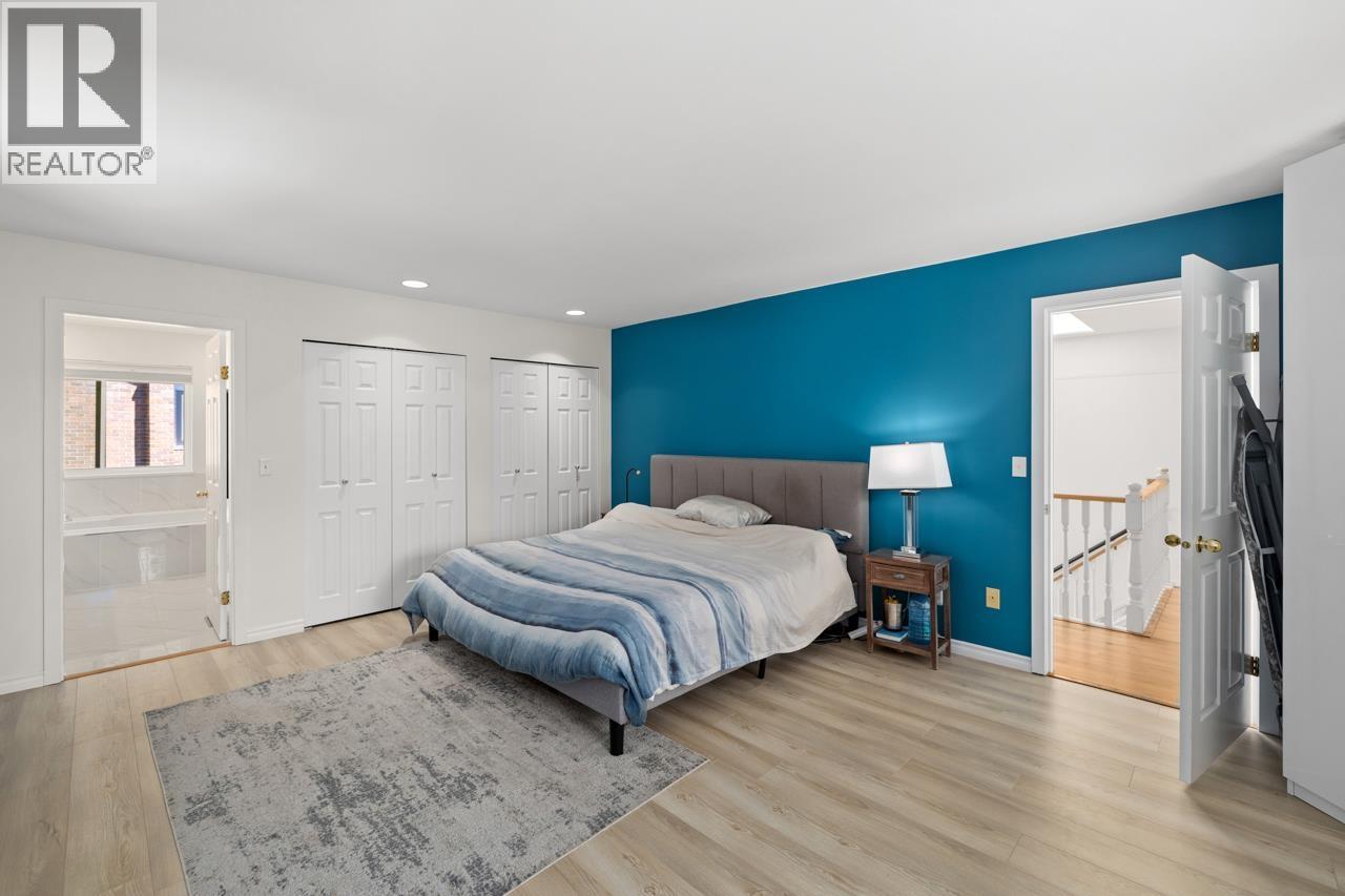 6755 DUFFERIN AVENUE, West Vancouver