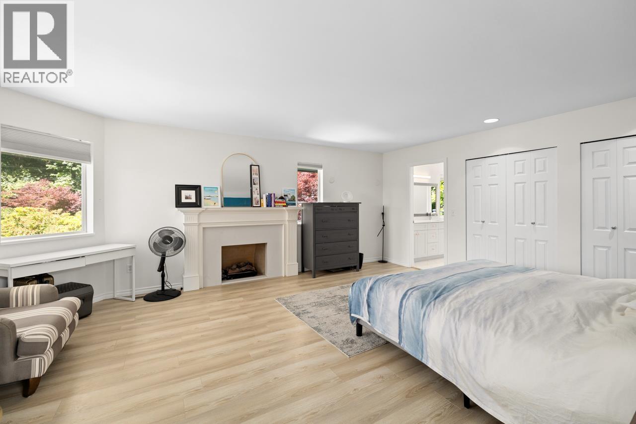6755 DUFFERIN AVENUE, West Vancouver