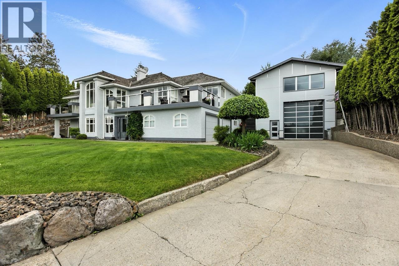 2015 High Country Boulevard, Kamloops