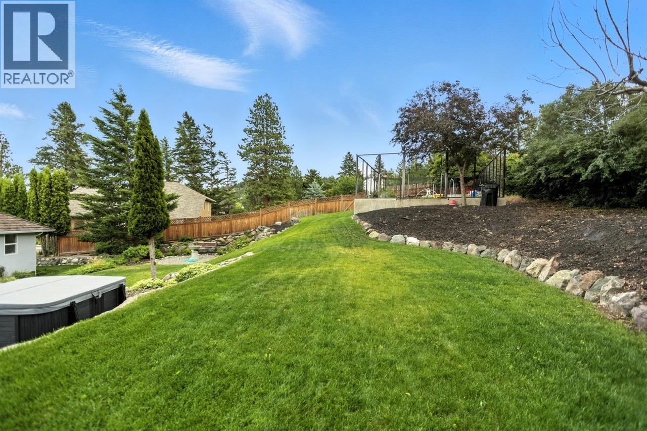 2015 High Country Boulevard, Kamloops