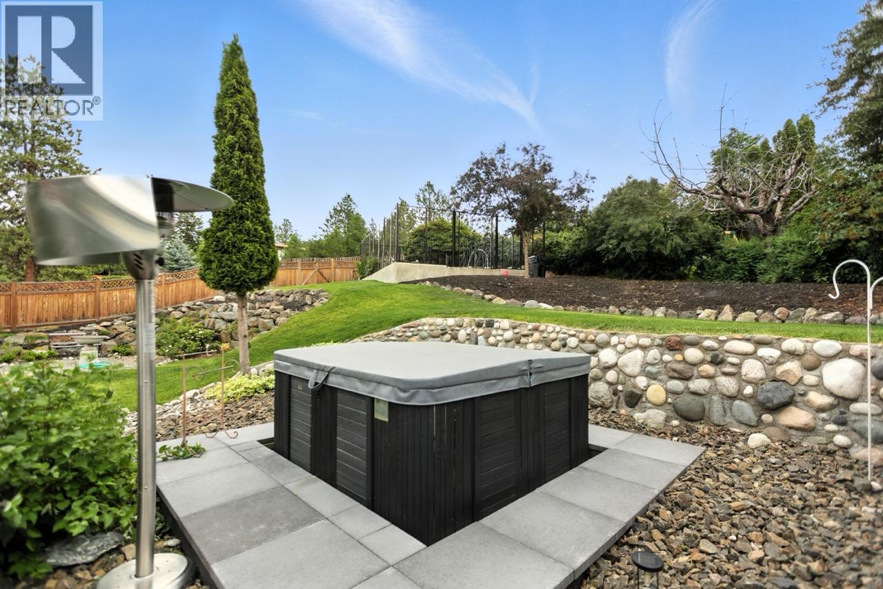 2015 High Country Boulevard, Kamloops