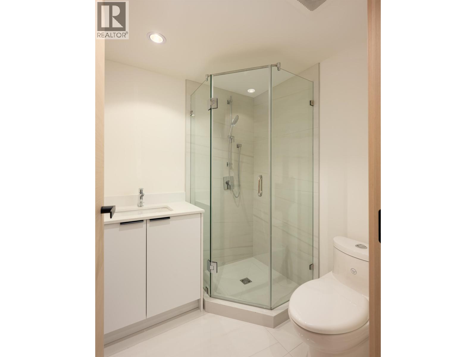 4475 WALLACE STREET, Vancouver