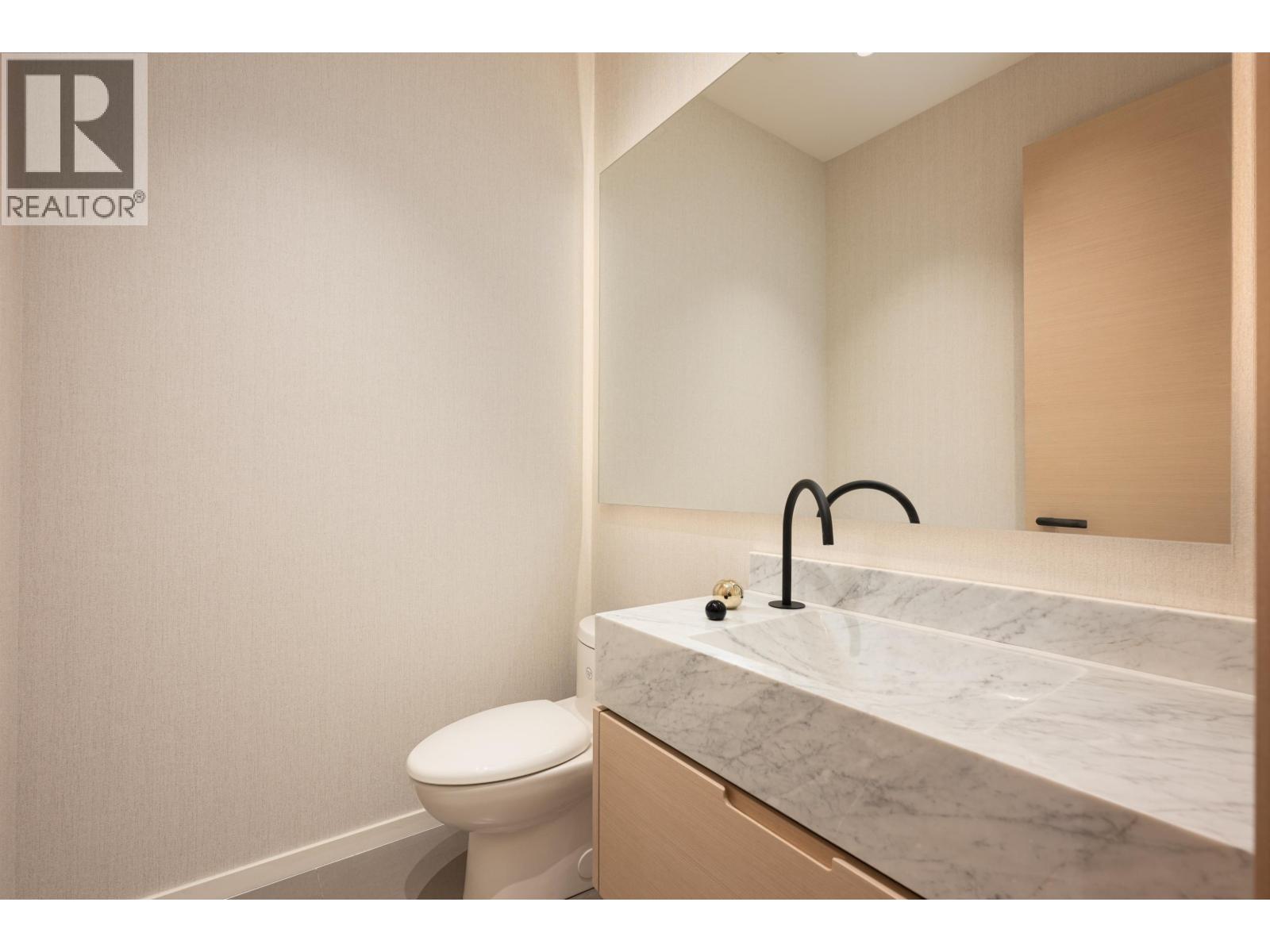 4475 WALLACE STREET, Vancouver