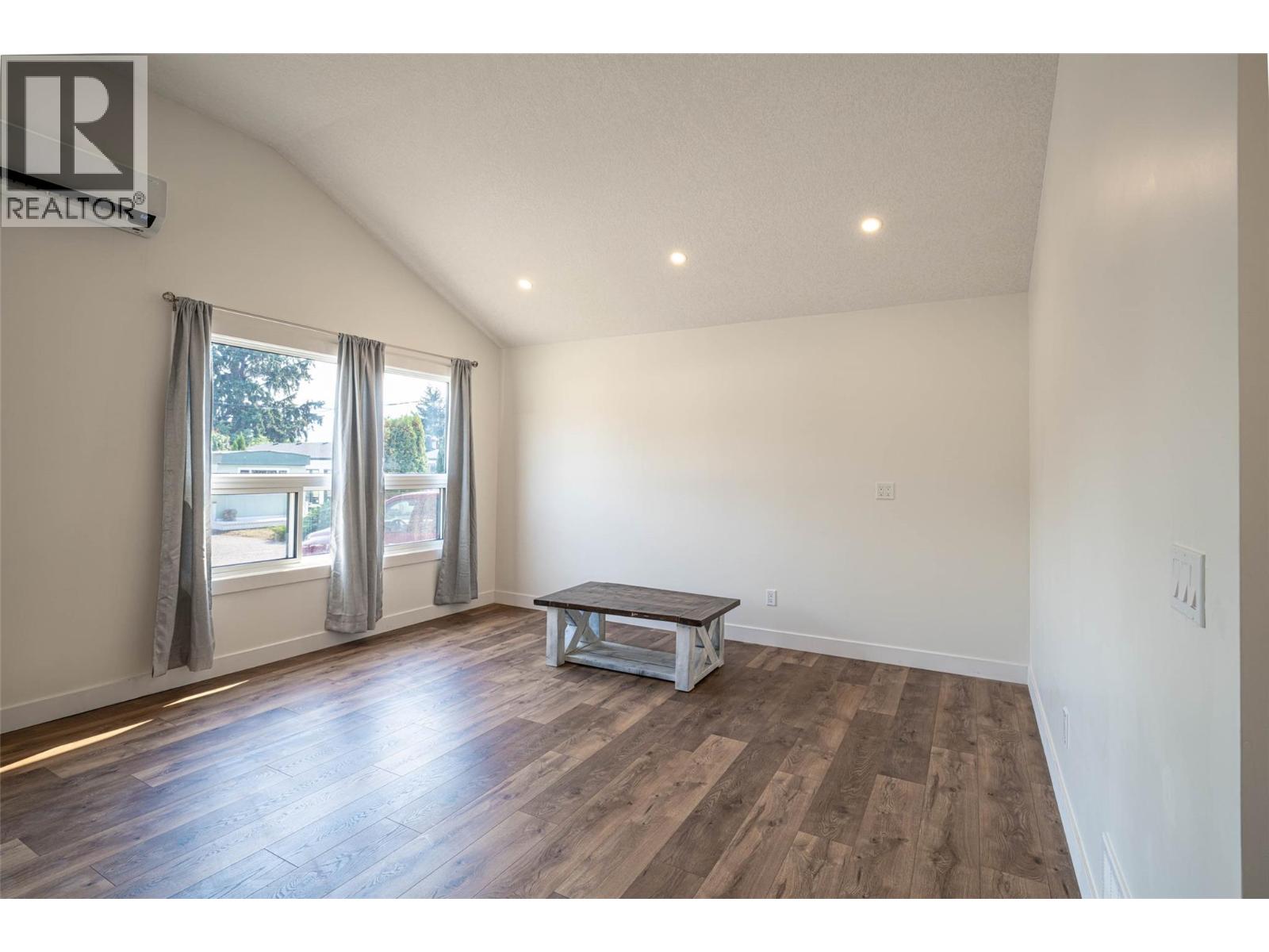 64 1881 Boucherie Road, West Kelowna