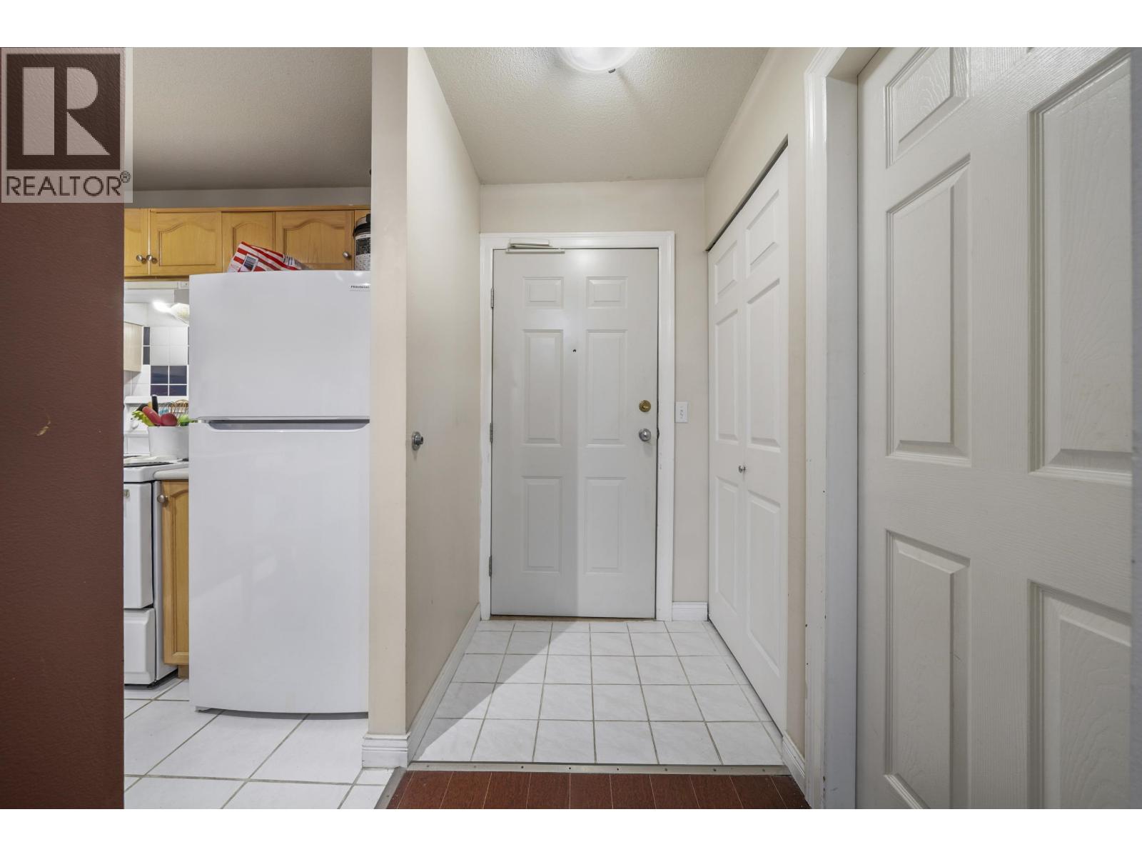 405 2615 JANE STREET, Port Coquitlam