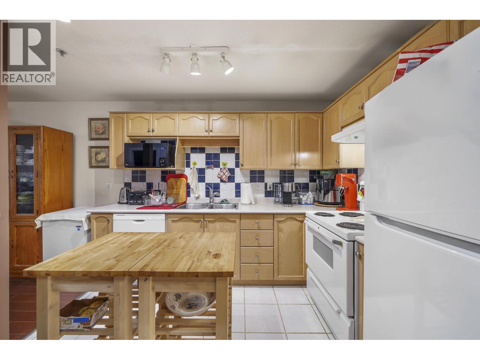 405 2615 JANE STREET, Port Coquitlam