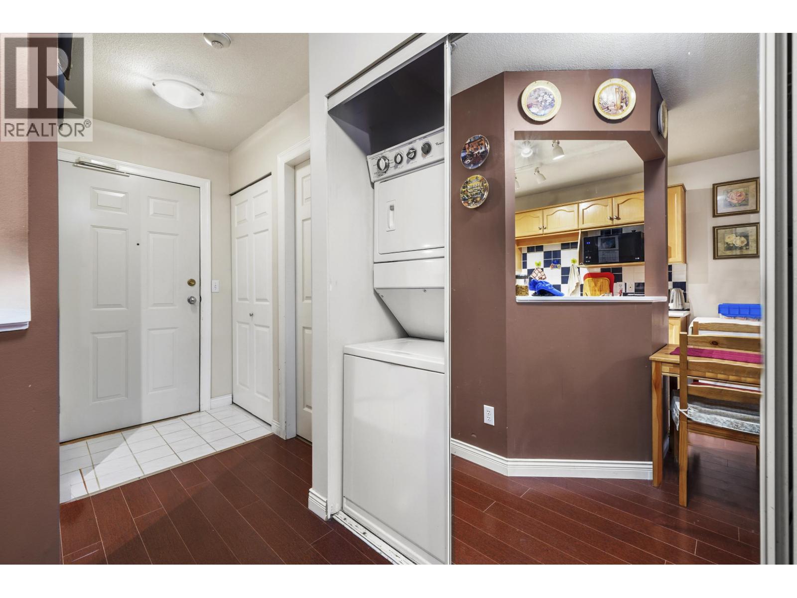 405 2615 JANE STREET, Port Coquitlam