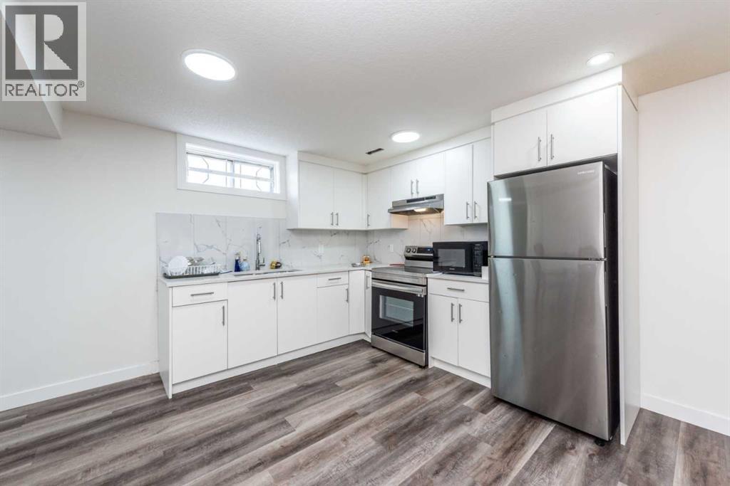 Single Family House Bungalow for Sale in  Temple Drive NE Temple Calgary 