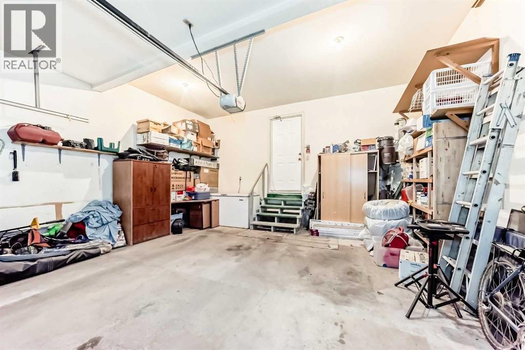 Single Family House for Sale in   Berwick Crescent NW Beddington Heights Calgary 