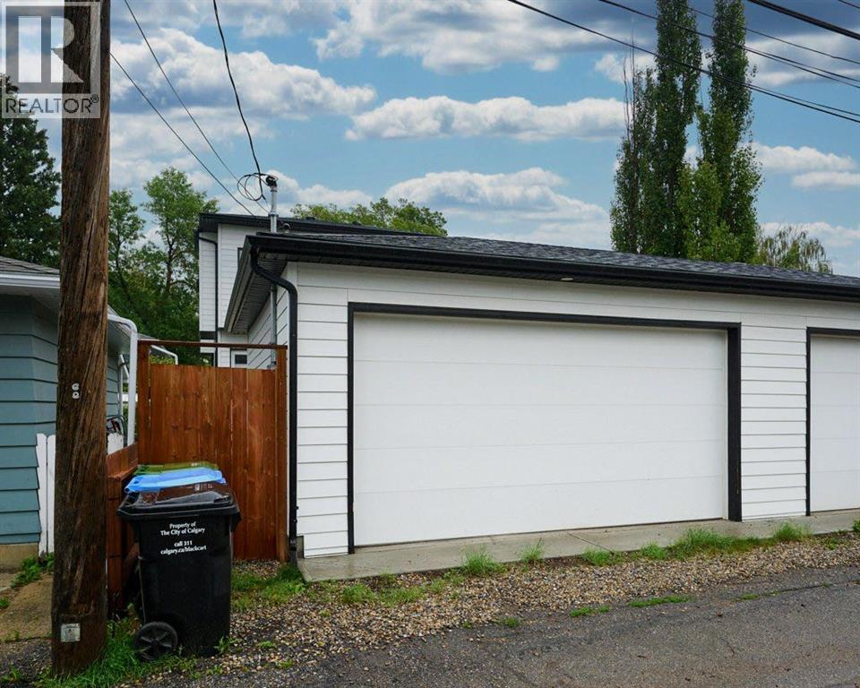 Single Family House for Sale in   Street NE Winston Heights/Mountview Calgary 