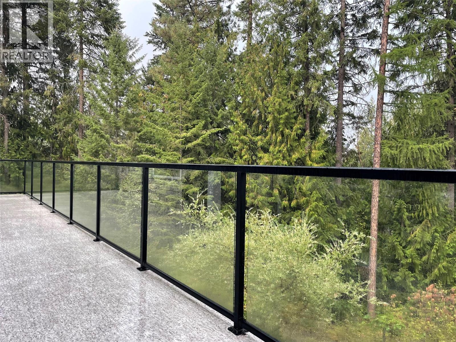 253 Chase Road, Christina Lake