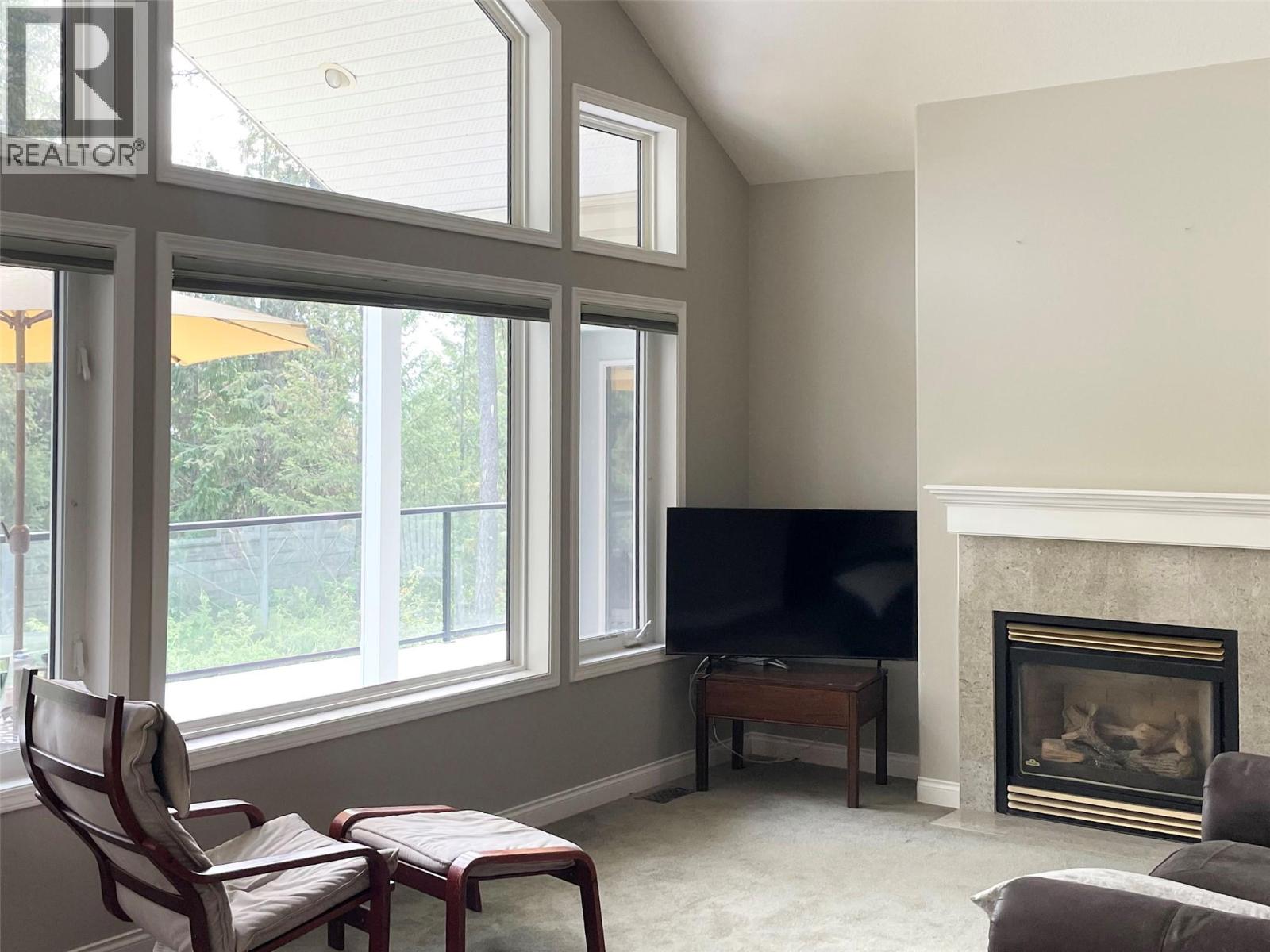 253 Chase Road, Christina Lake