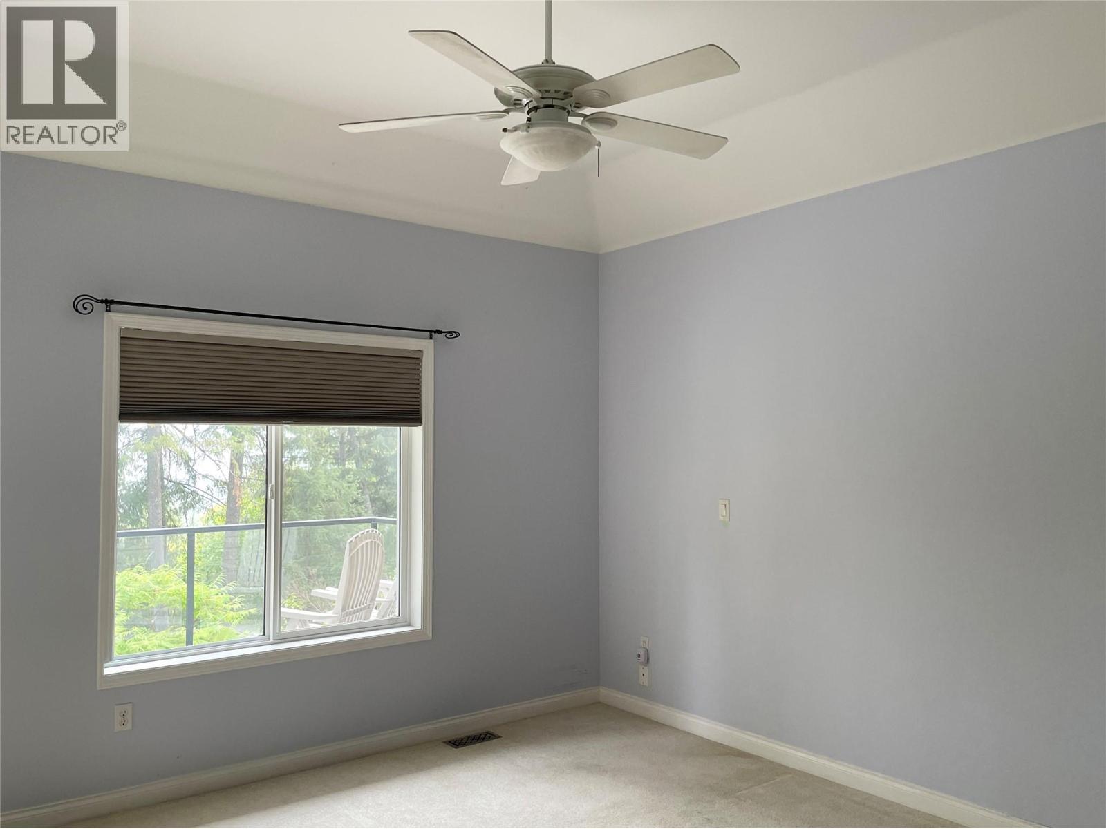 253 Chase Road, Christina Lake