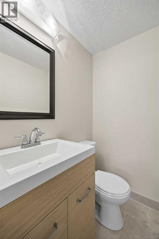 Single Family House for Sale in   Heritage Drive SE Acadia Calgary 