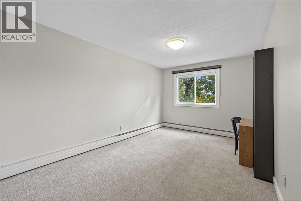 Single Family House for Sale in   Heritage Drive SE Acadia Calgary 