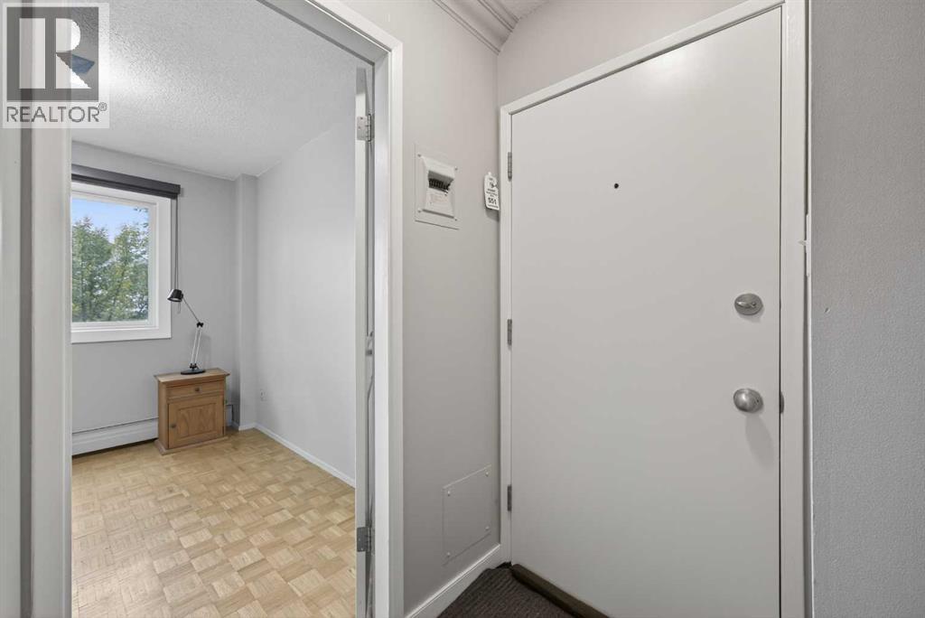 Single Family House for Sale in   Heritage Drive SE Acadia Calgary 