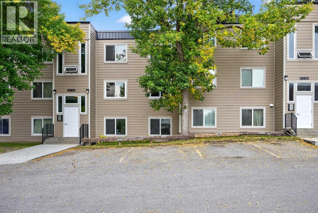 Single Family House for Sale in   Heritage Drive SE Acadia Calgary 
