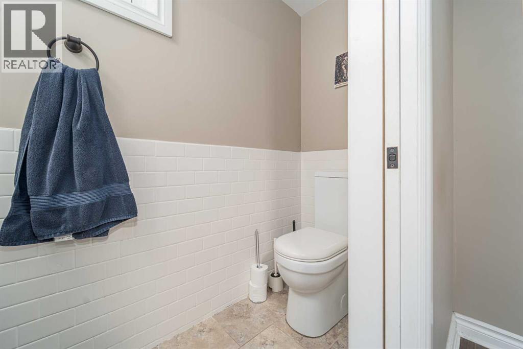 Single Family House Bungalow for Sale in  b Avenue S Victoria Park Lethbridge 