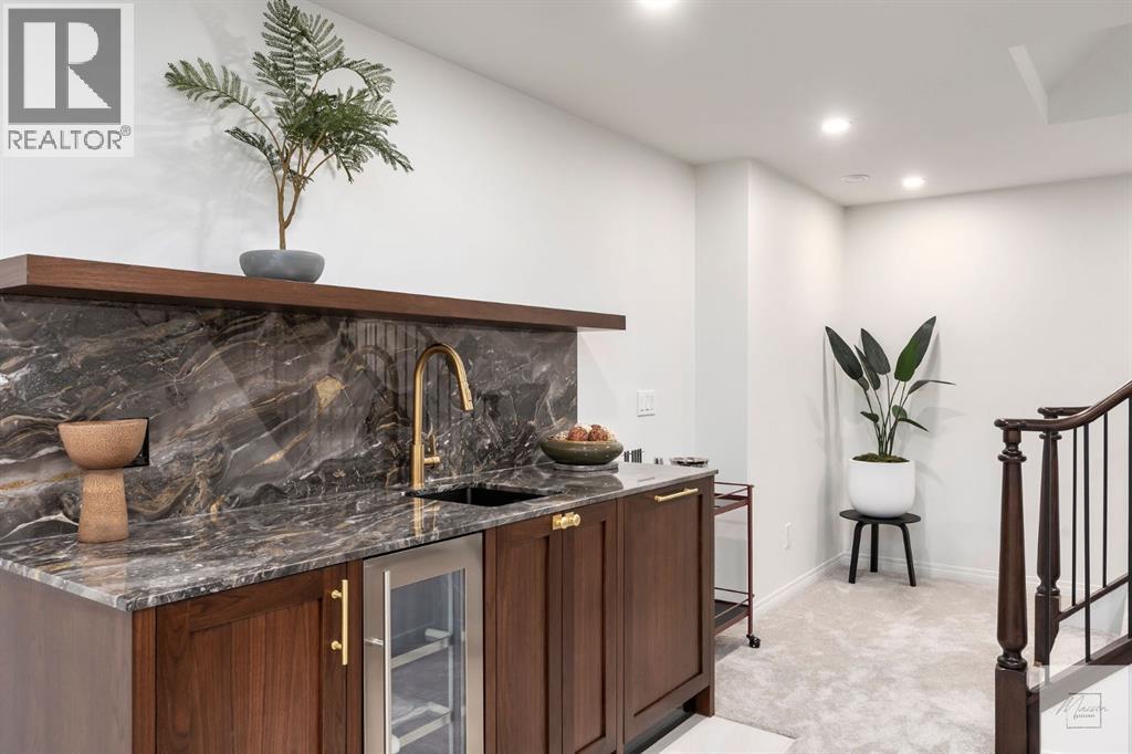 Single Family House for Sale in  Lake Wapta Way SE Lake Bonavista Calgary 