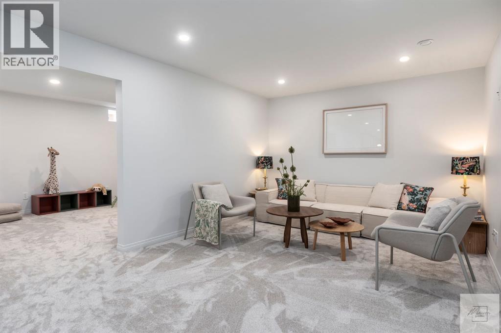 Single Family House for Sale in  Lake Wapta Way SE Lake Bonavista Calgary 