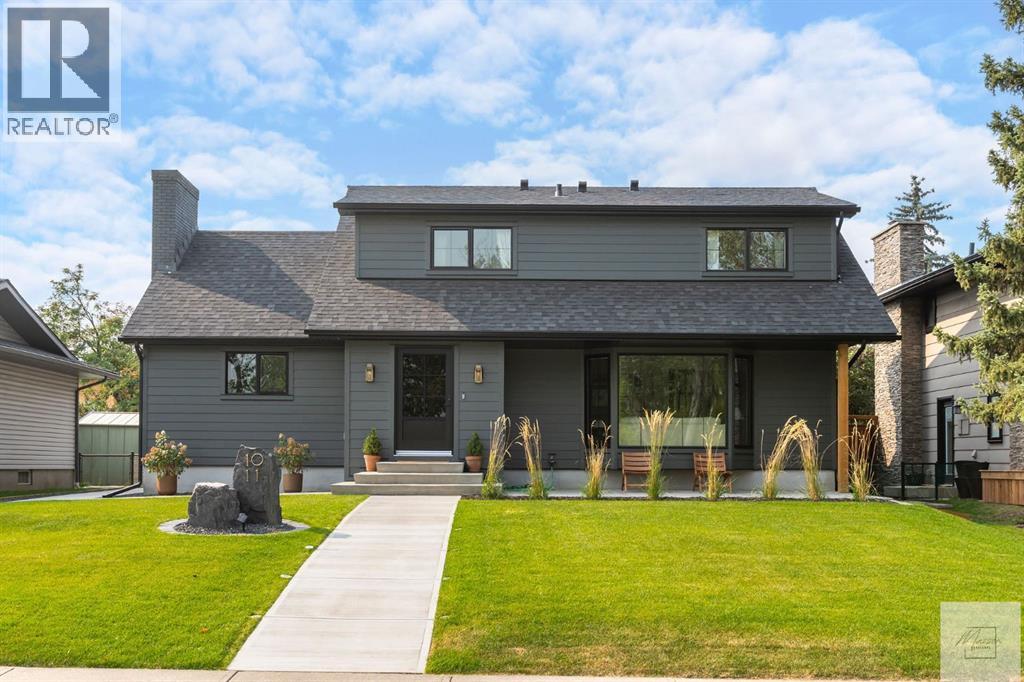 Single Family House for Sale in  Lake Wapta Way SE Lake Bonavista Calgary 