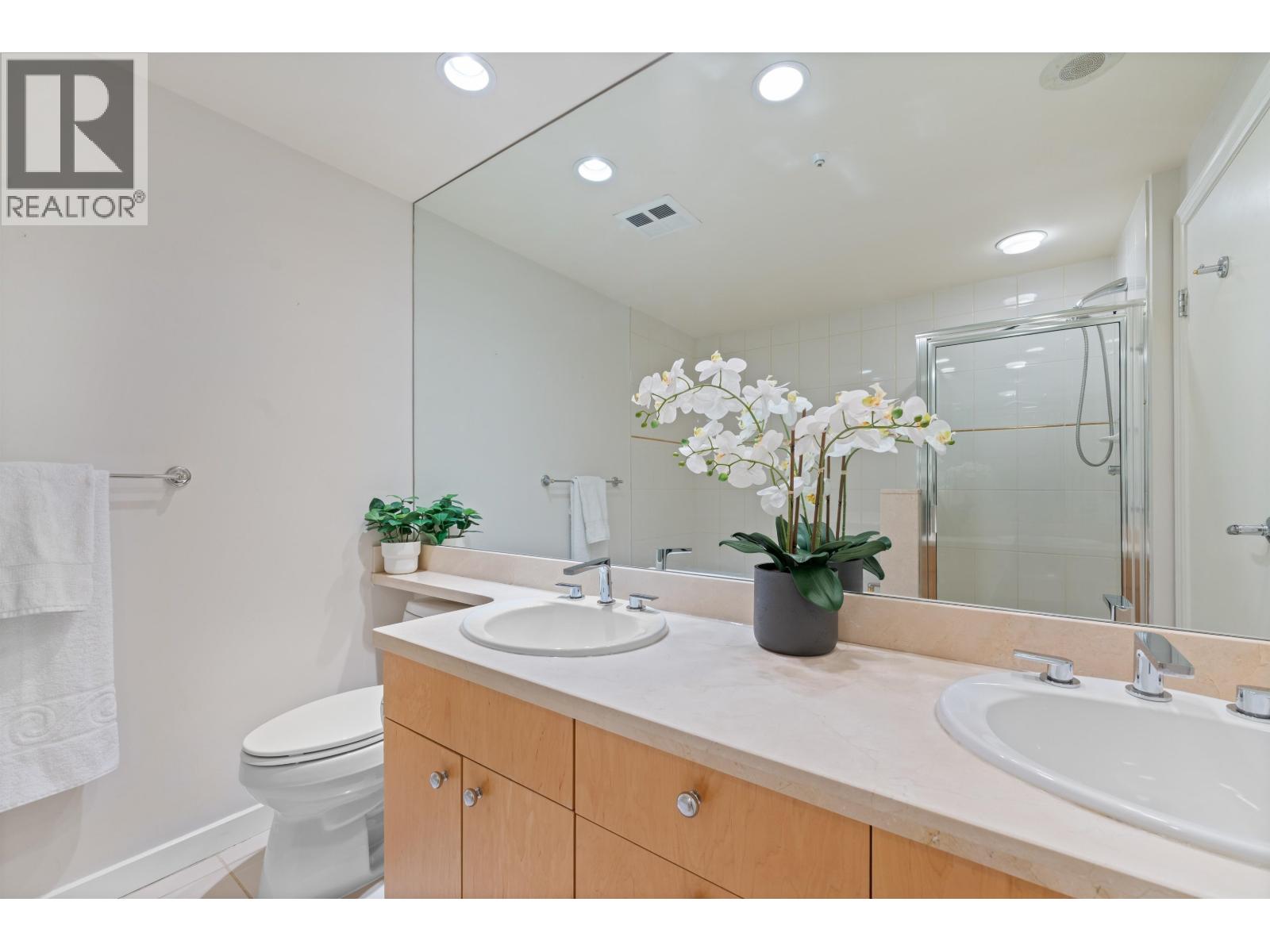 504 1790 BAYSHORE DRIVE, Vancouver