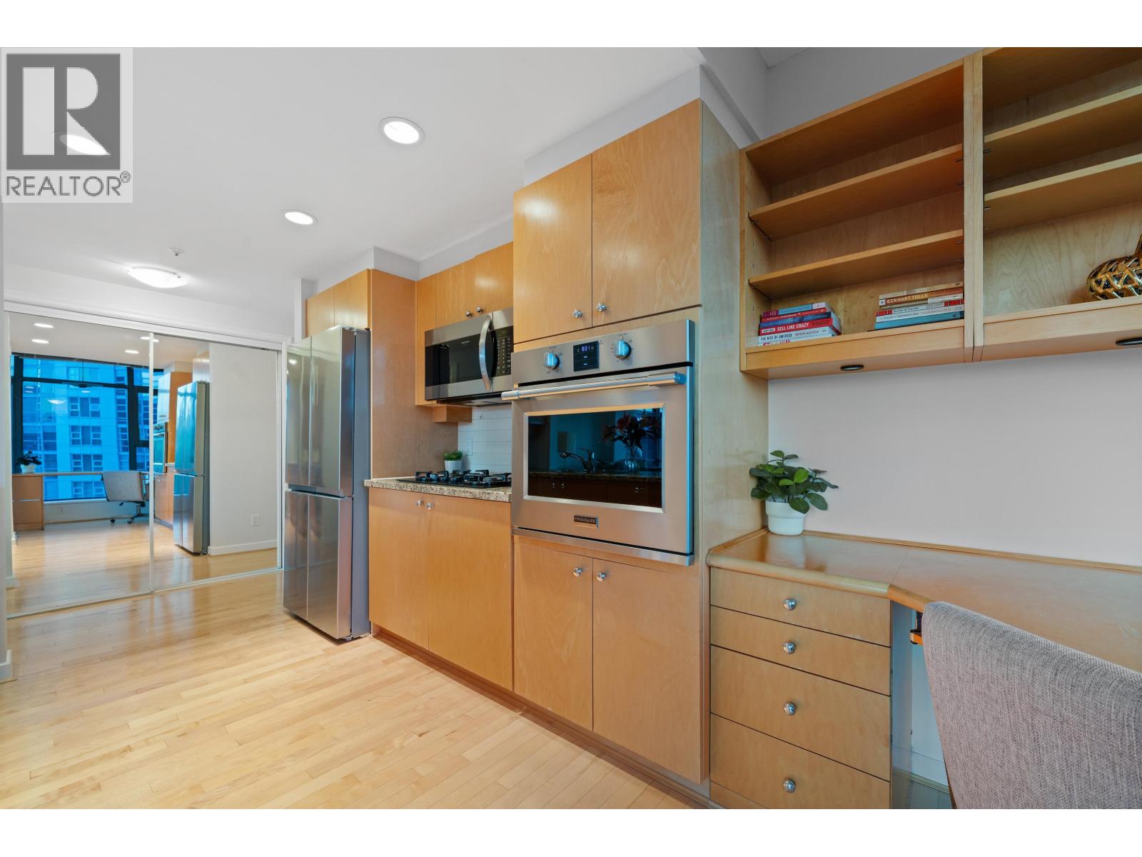 504 1790 BAYSHORE DRIVE, Vancouver