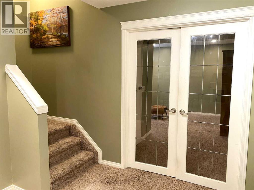 Single Family House for Sale in  Tuscany Springs Heights NW Tuscany Calgary 