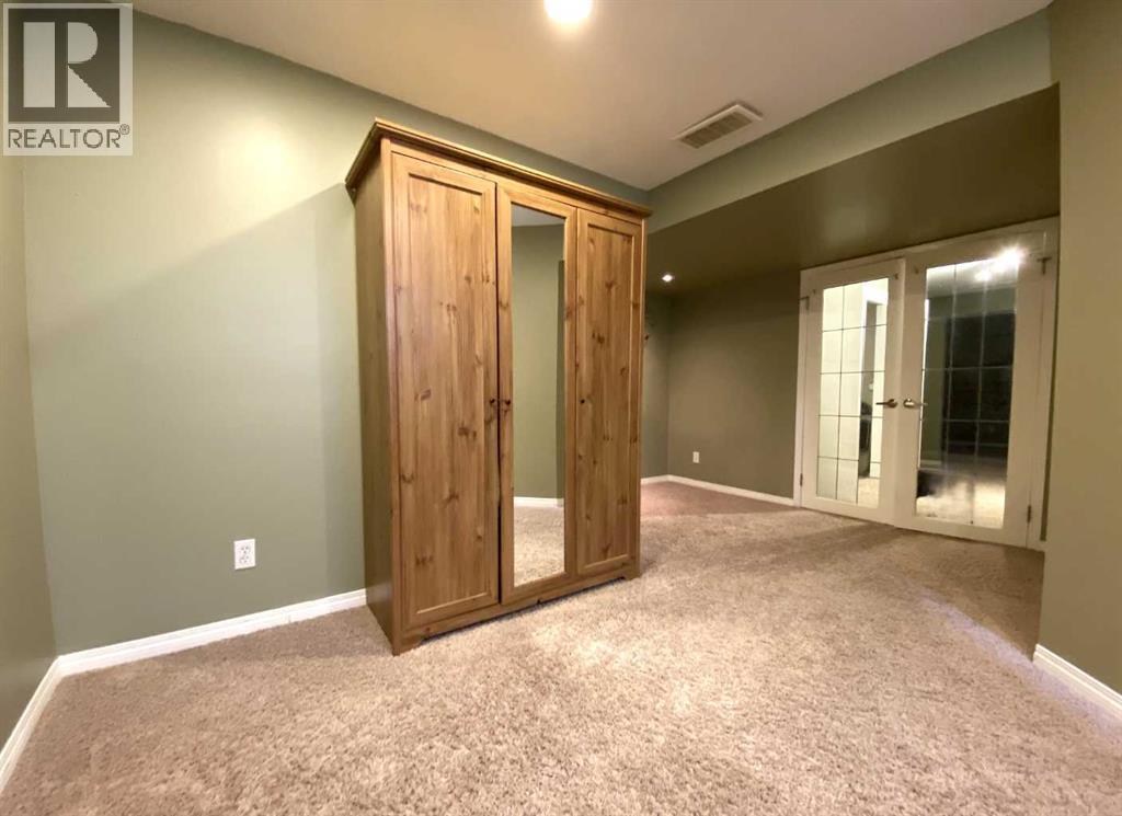 Single Family House for Sale in  Tuscany Springs Heights NW Tuscany Calgary 