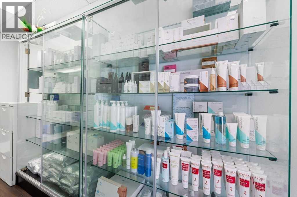 Business for Sale in    Avenue SW Mission Calgary 