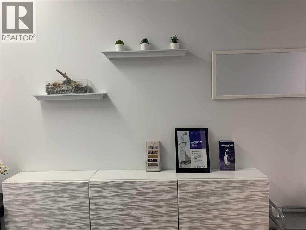 Business for Sale in    Avenue SW Mission Calgary 