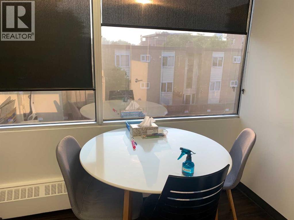 Business for Sale in    Avenue SW Mission Calgary 