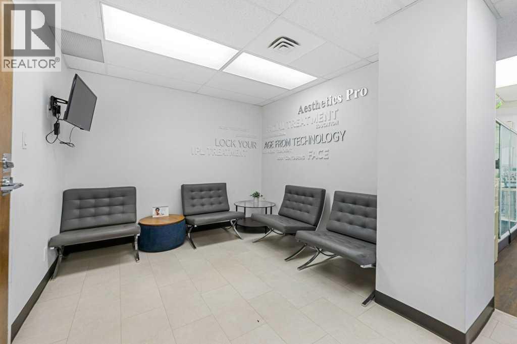 Business for Sale in    Avenue SW Mission Calgary 