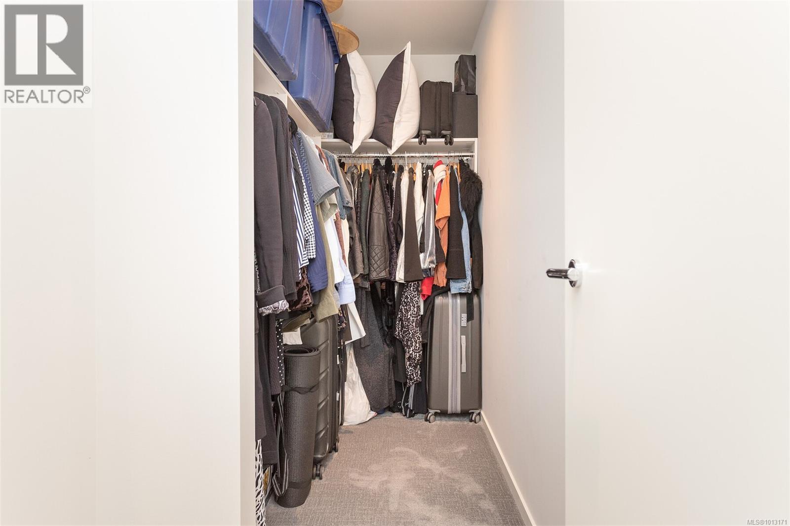 510 100 Saghalie Road, Victoria