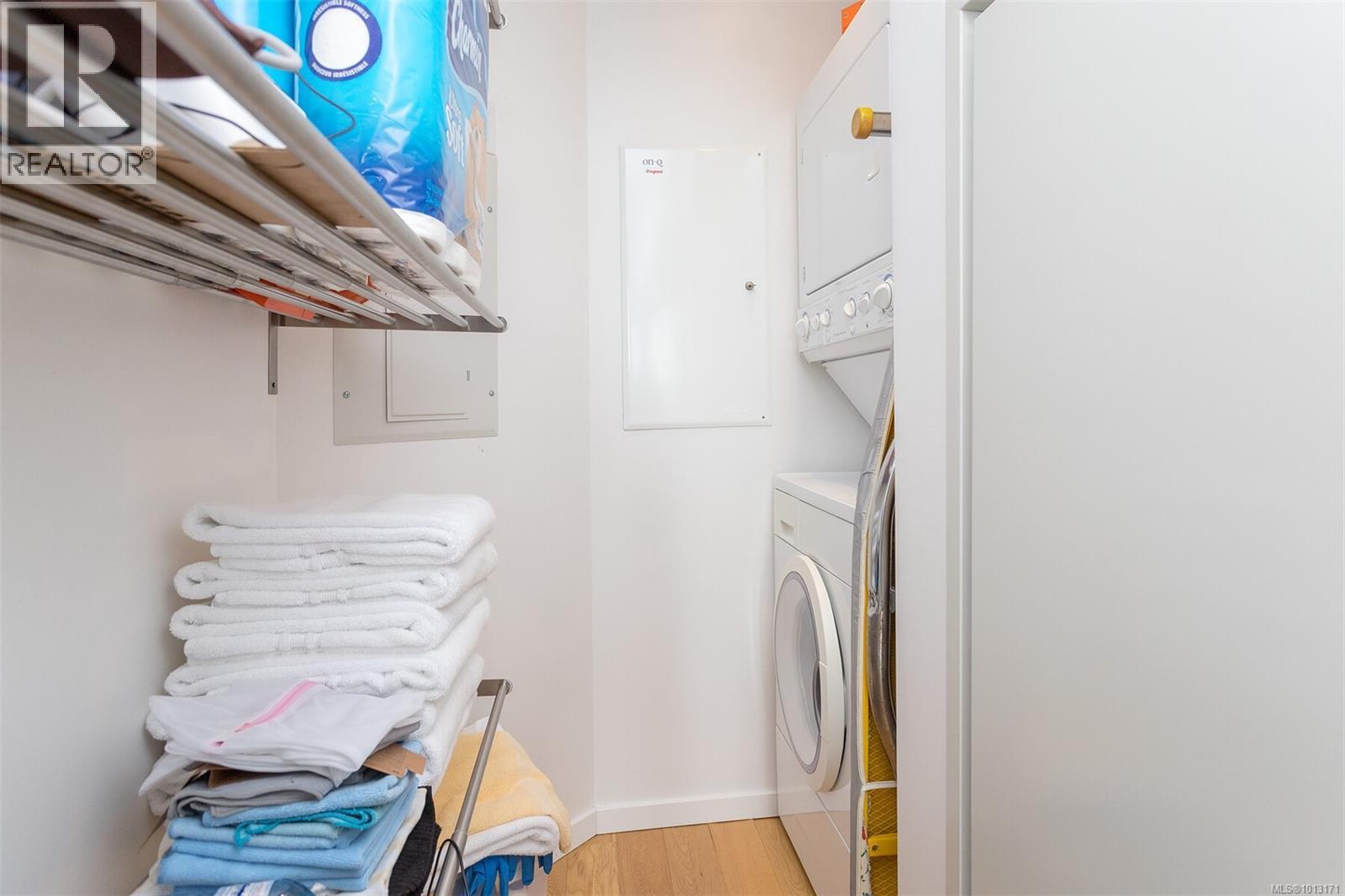 510 100 Saghalie Road, Victoria