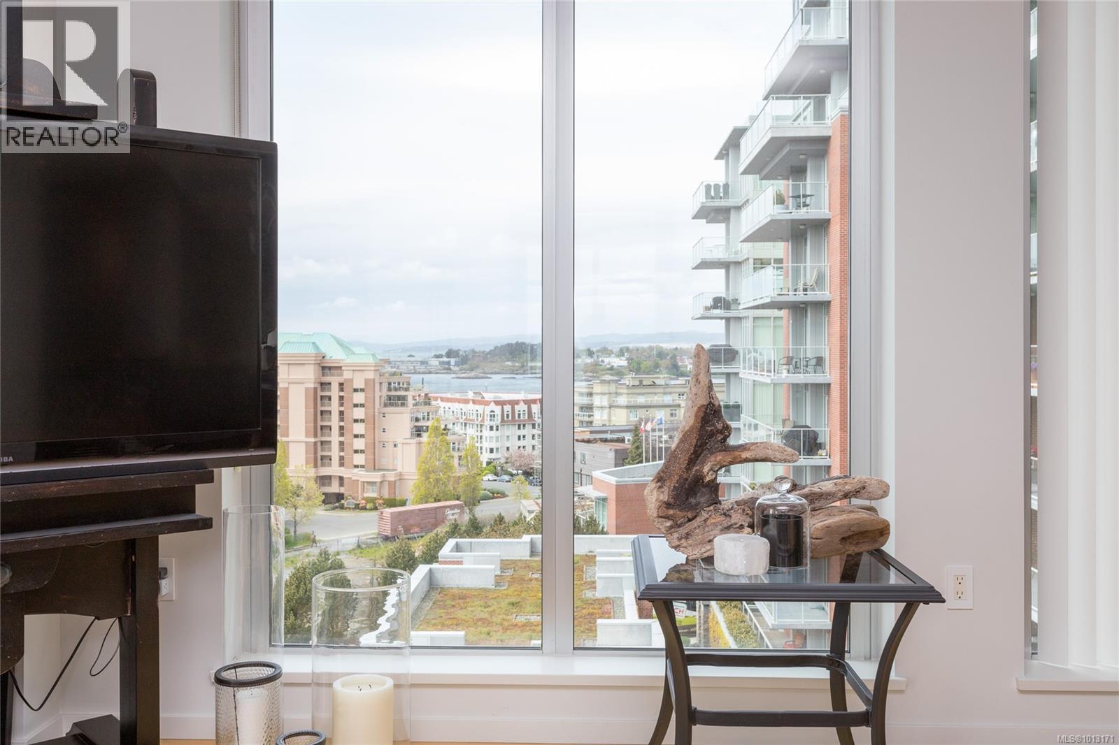 510 100 Saghalie Road, Victoria