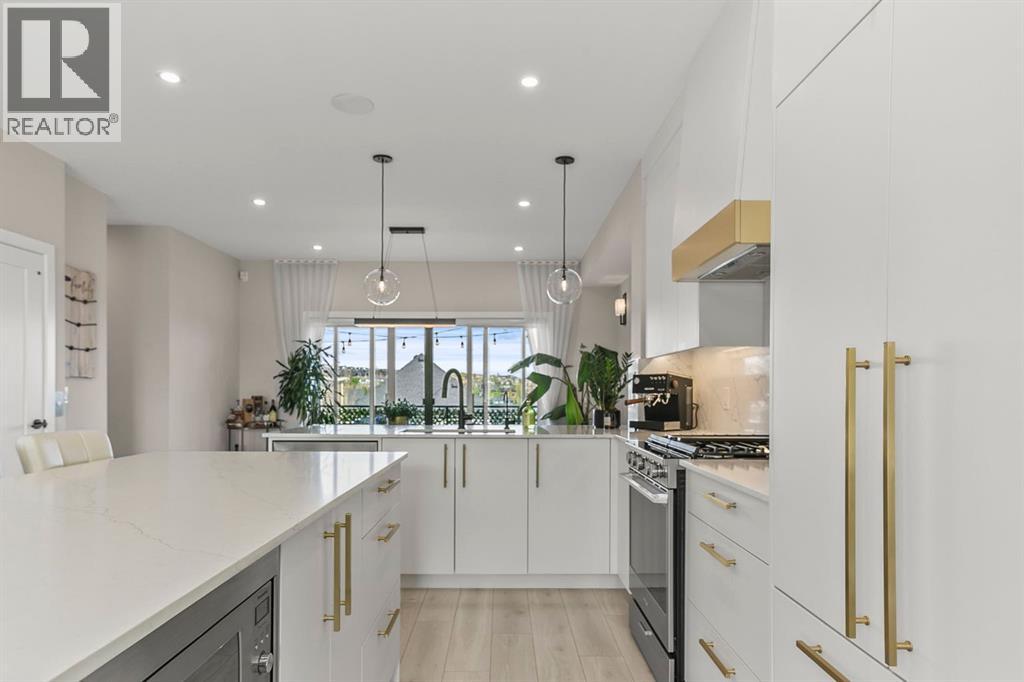 Single Family House for Sale in   Street SW Springbank Hill Calgary 
