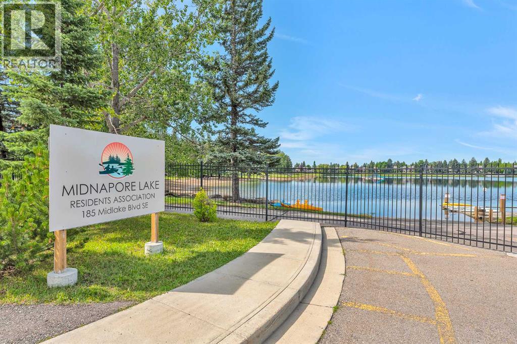 Single Family House for Sale in   Bannister Road SE Midnapore Calgary 
