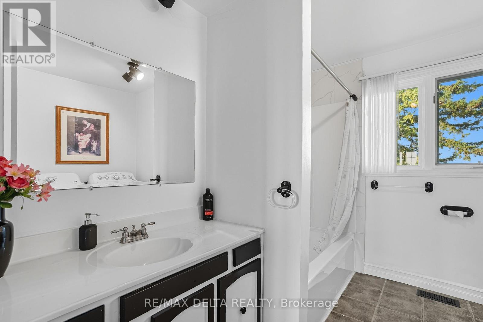 4254 CONC 20 CONCESSION - 16