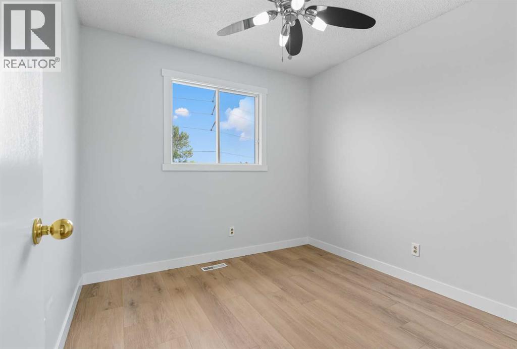 Single Family House for Sale in  Castlebrook Rise NE Castleridge Calgary 