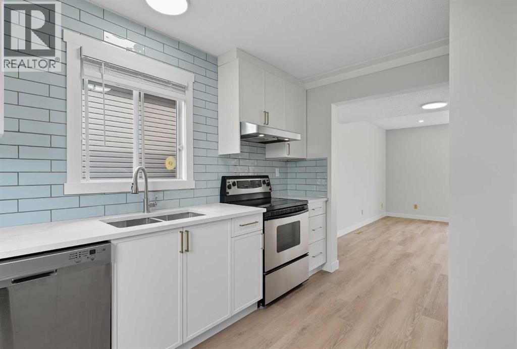 Single Family House for Sale in  Castlebrook Rise NE Castleridge Calgary 