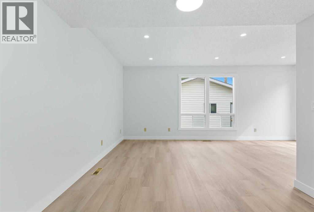 Single Family House for Sale in  Castlebrook Rise NE Castleridge Calgary 