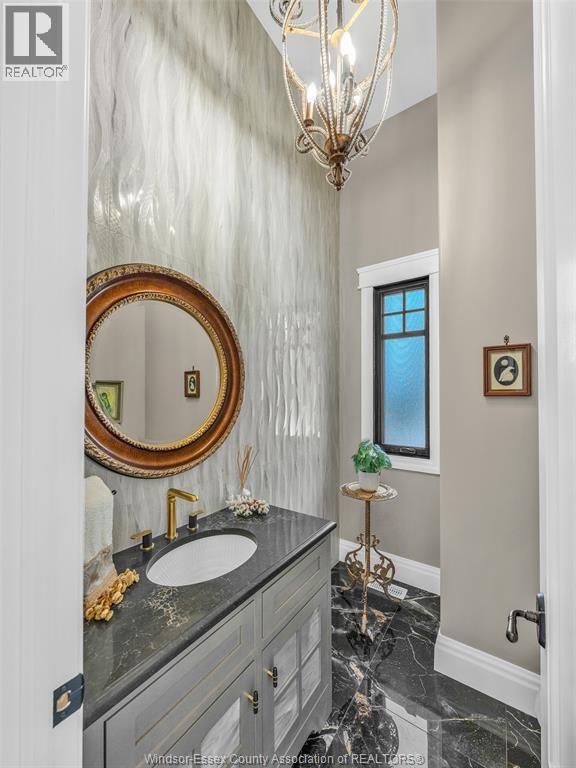 1913 HERITAGE ROAD - 8