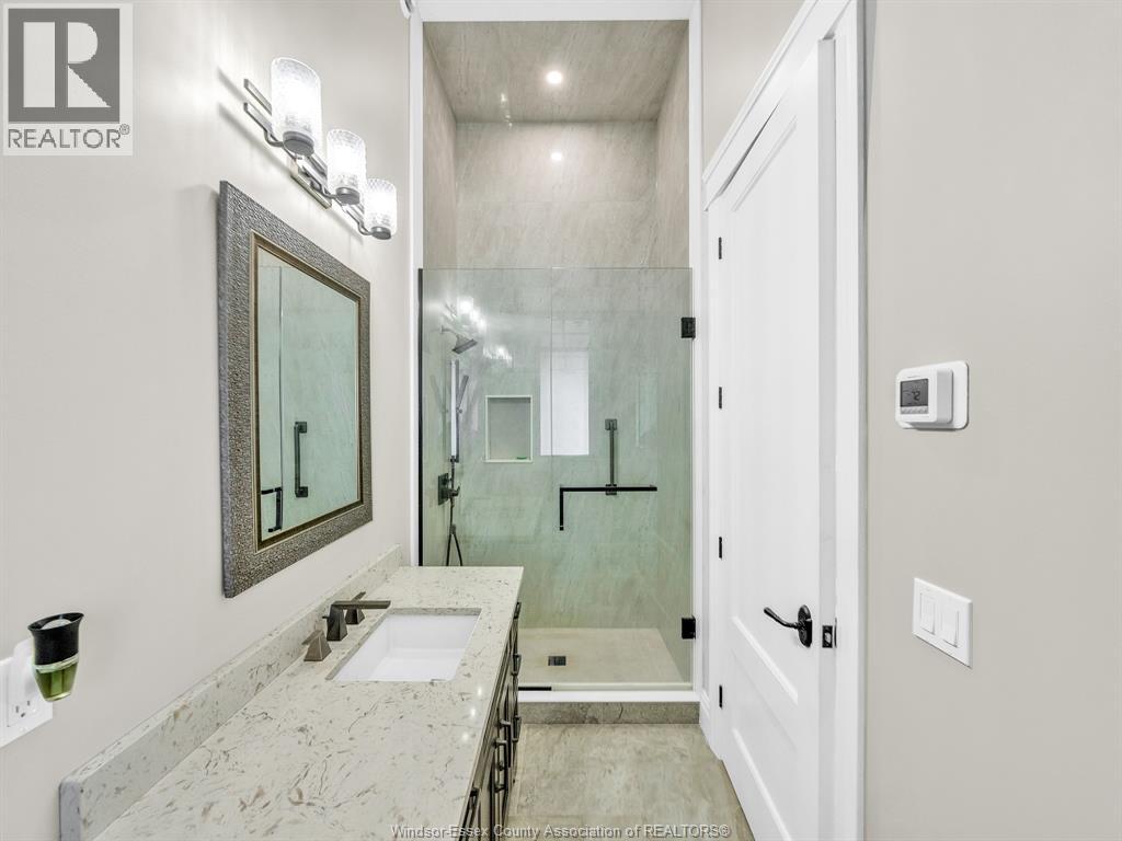 1913 HERITAGE ROAD - 38