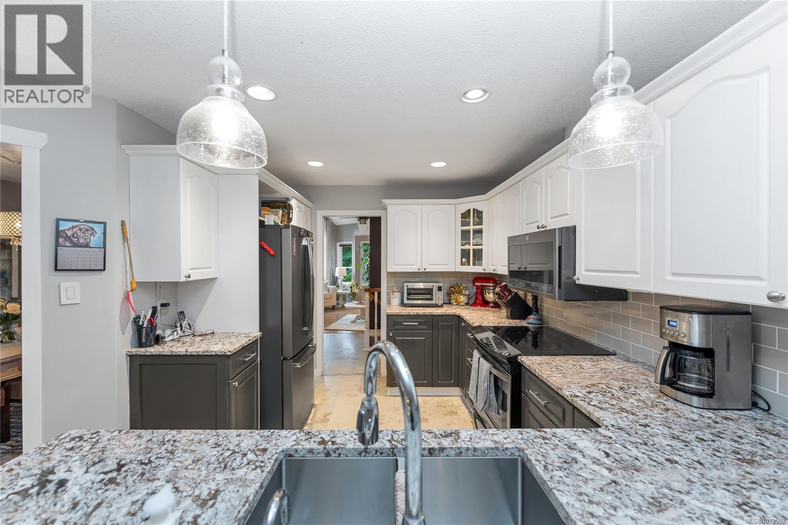 3350 Redden Rd, Nanoose Bay